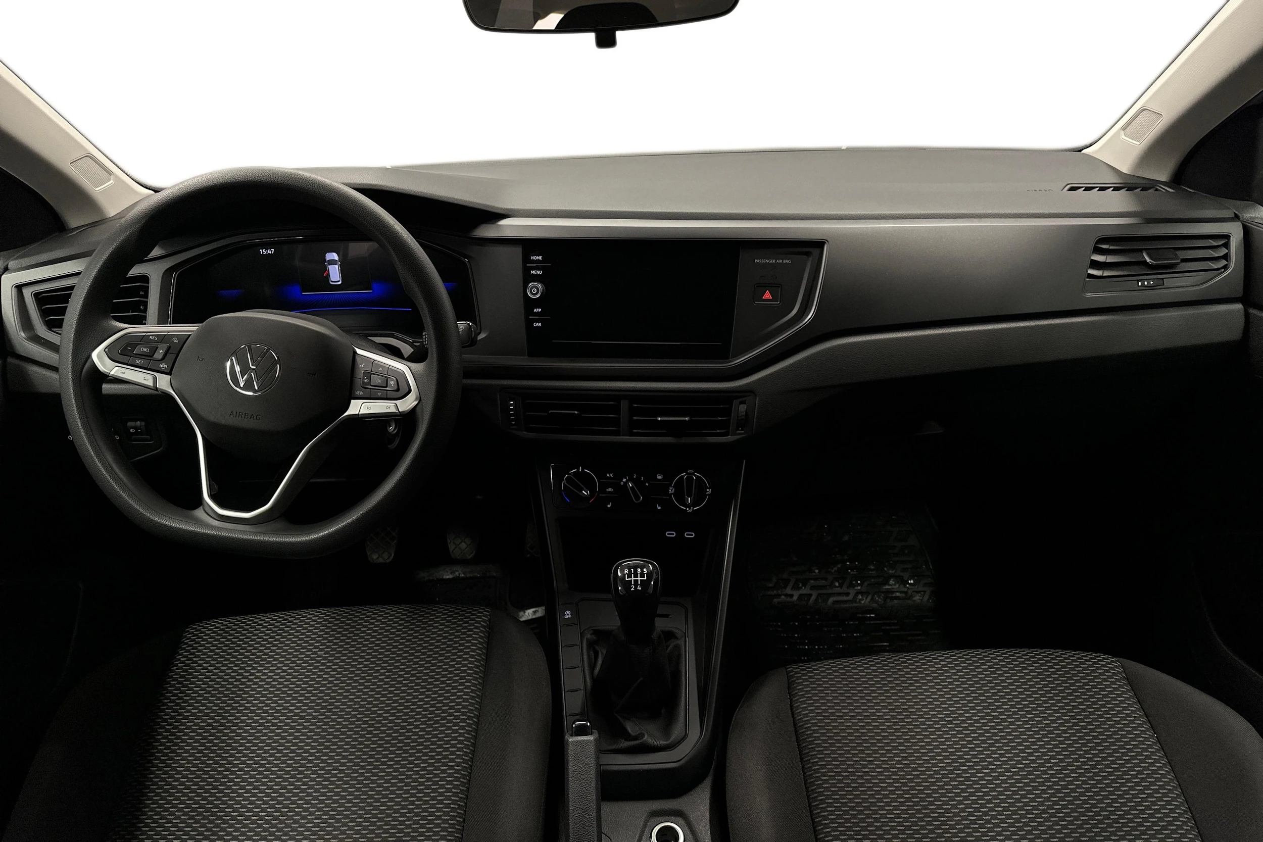 harmaa Volkswagen Taigo 2025 kuva 7.
