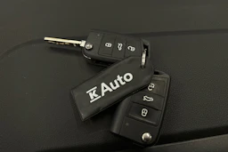 harmaa Volkswagen Taigo 2025 kuva 29.