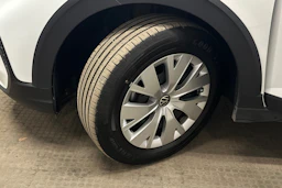 valkoinen Volkswagen Taigo 2025 kuva 10.