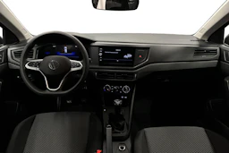 harmaa Volkswagen Taigo 2025 kuva 7.