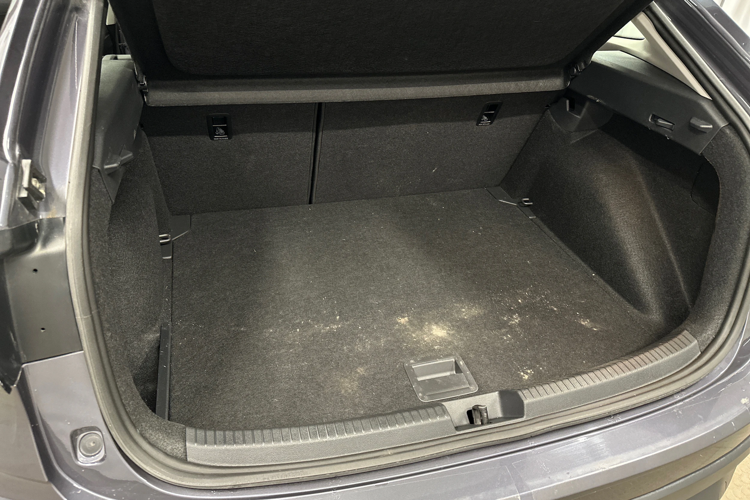 harmaa Volkswagen Taigo 2025 kuva 29.