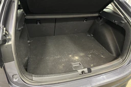 harmaa Volkswagen Taigo 2025 kuva 29.