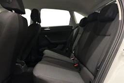 valkoinen Volkswagen Taigo 2025 kuva 11.