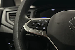 valkoinen Volkswagen Taigo 2025 kuva 18.