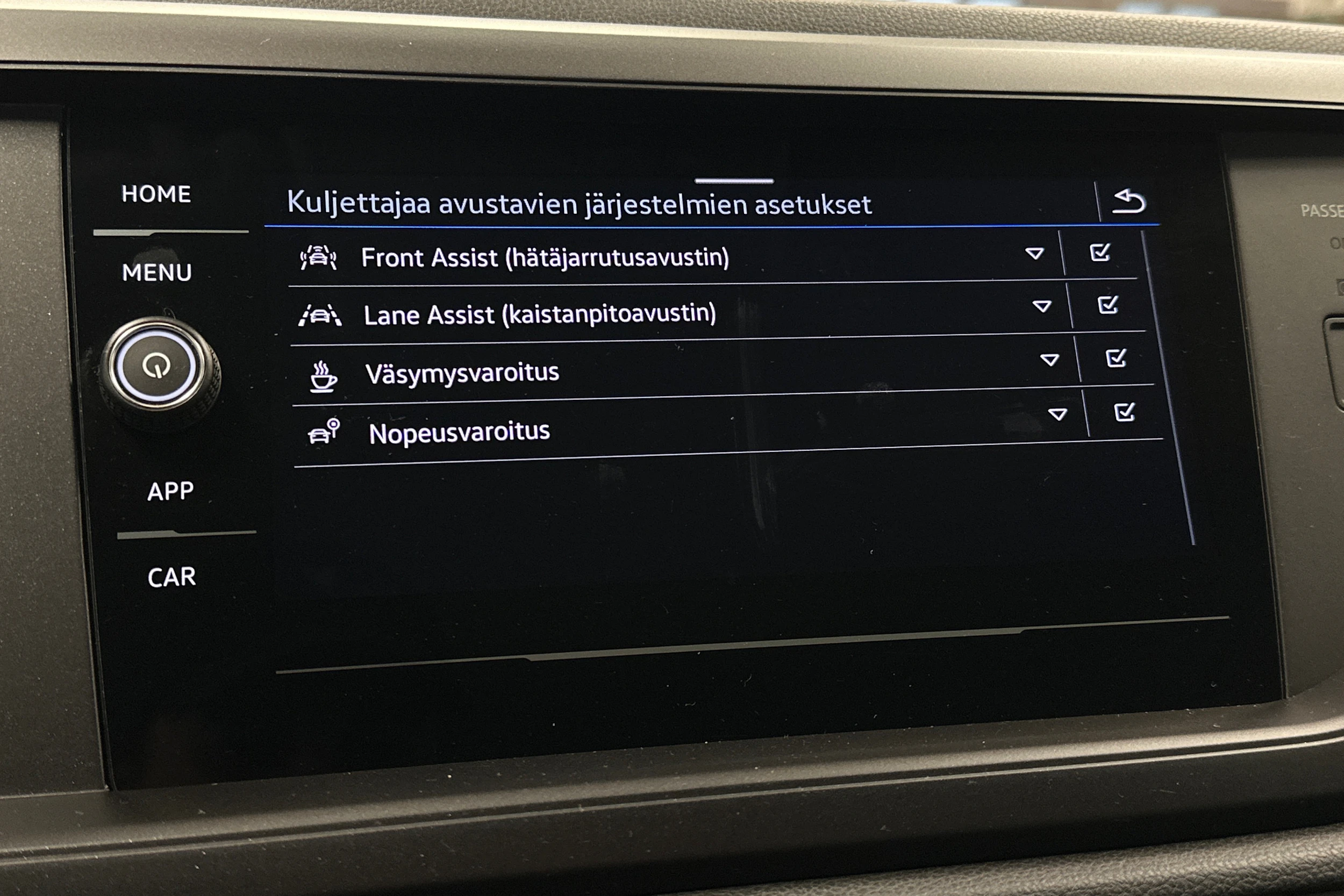 valkoinen Volkswagen Taigo 2025 kuva 22.