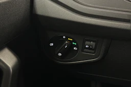 sininen Volkswagen Taigo 2025 kuva 15.