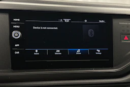 sininen Volkswagen Taigo 2025 kuva 21.