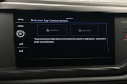 sininen Volkswagen Taigo 2025 kuva 23.