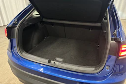 sininen Volkswagen Taigo 2025 kuva 29.