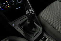 sininen Volkswagen Taigo 2025 kuva 26.
