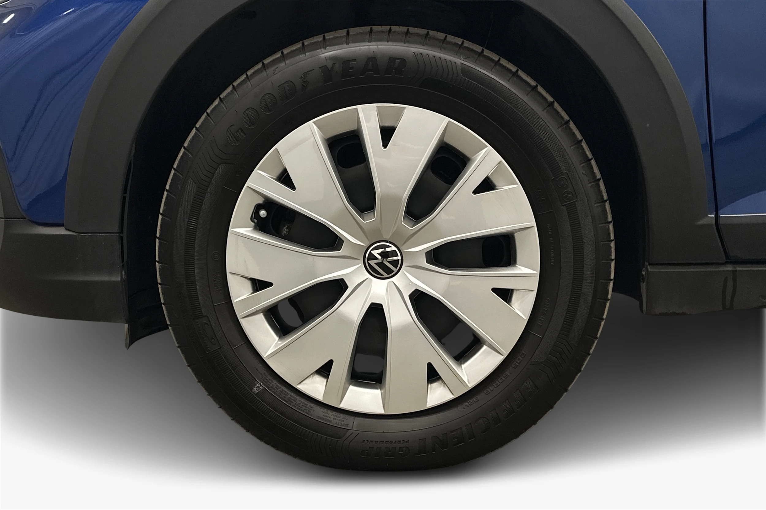 sininen Volkswagen Taigo 2025 kuva 9.