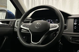 sininen Volkswagen Taigo 2025 kuva 13.