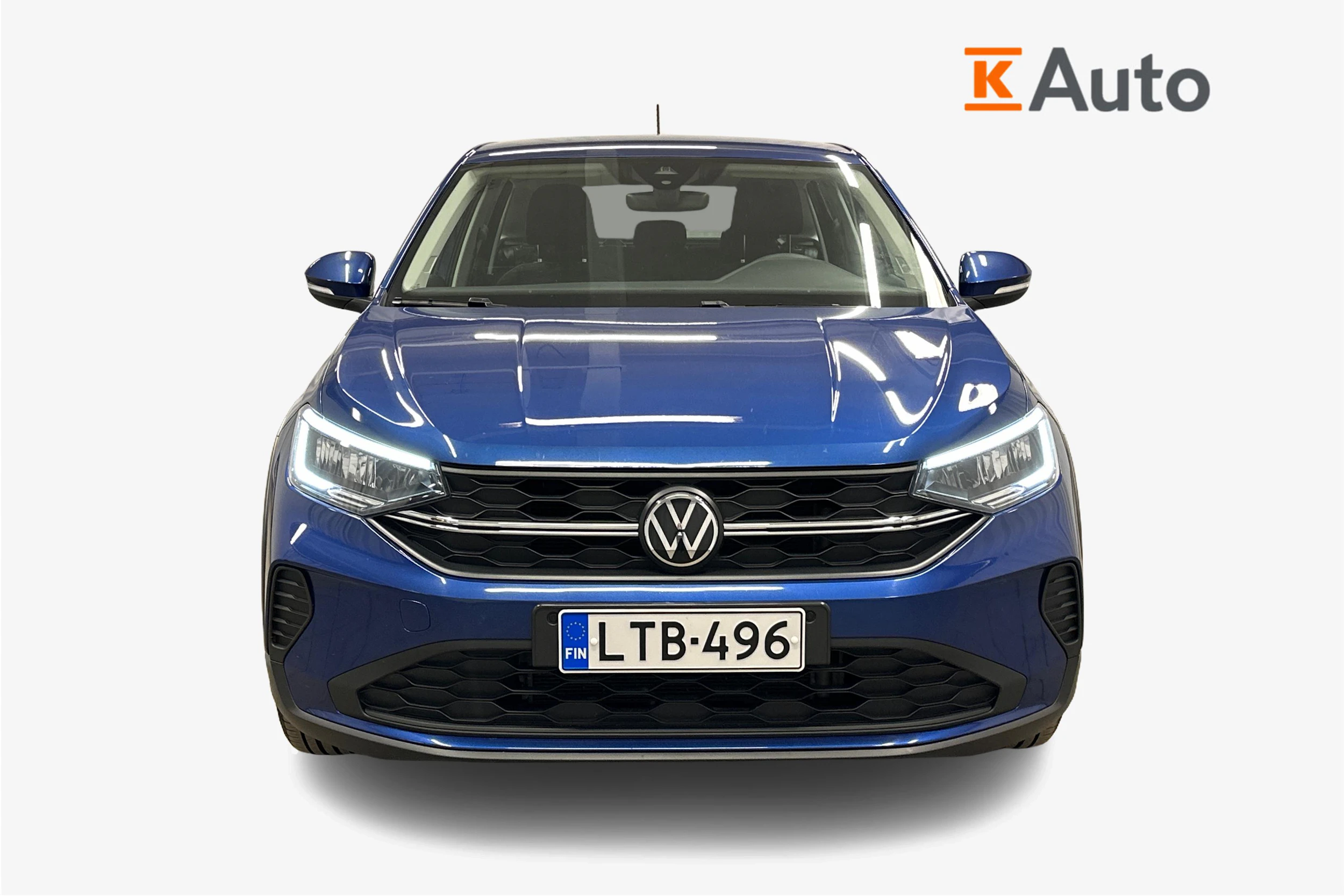 sininen Volkswagen Taigo 2025 kuva 4.