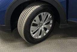 sininen Volkswagen Taigo 2025 kuva 10.