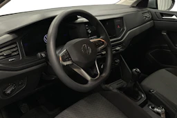 harmaa Volkswagen Taigo 2025 kuva 6.