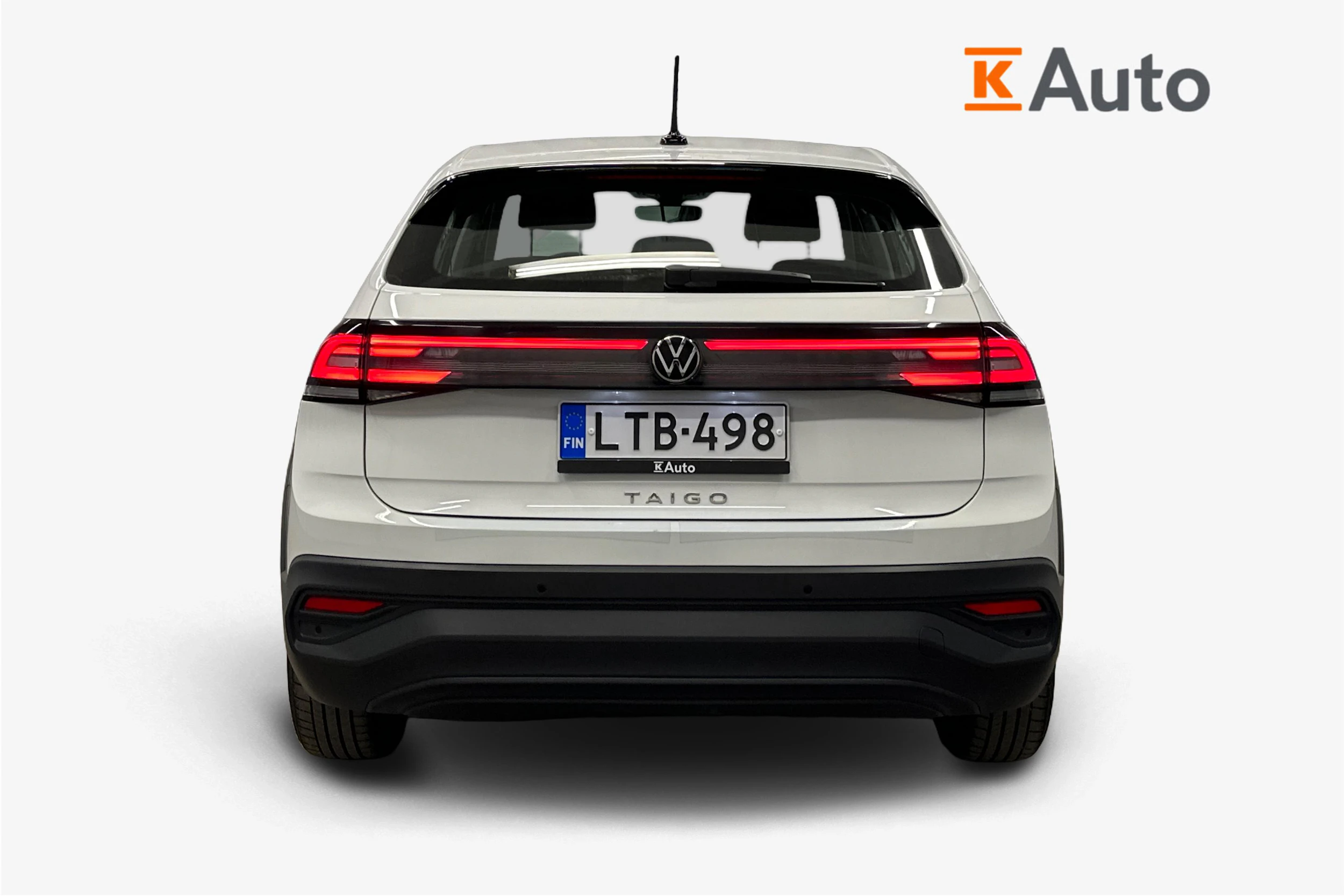 valkoinen Volkswagen Taigo 2025 kuva 3.