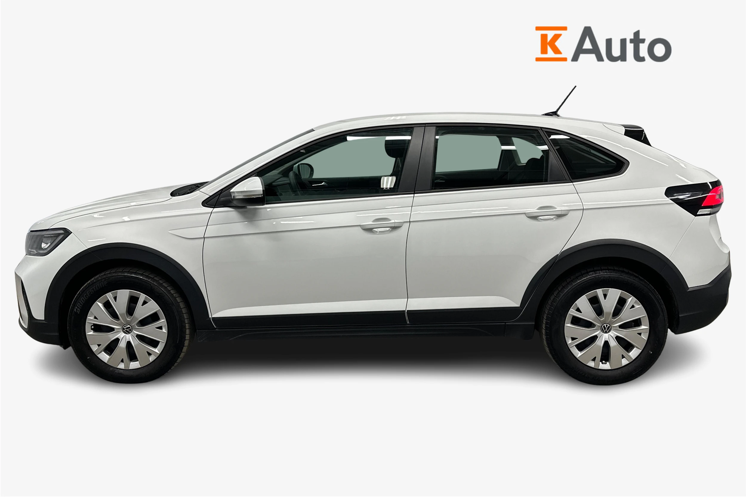 valkoinen Volkswagen Taigo 2025 kuva 5.