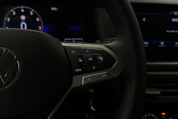 valkoinen Volkswagen Taigo 2025 kuva 12.
