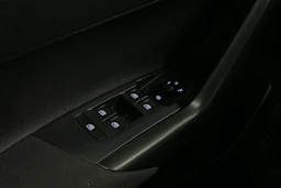 valkoinen Volkswagen Taigo 2025 kuva 14.