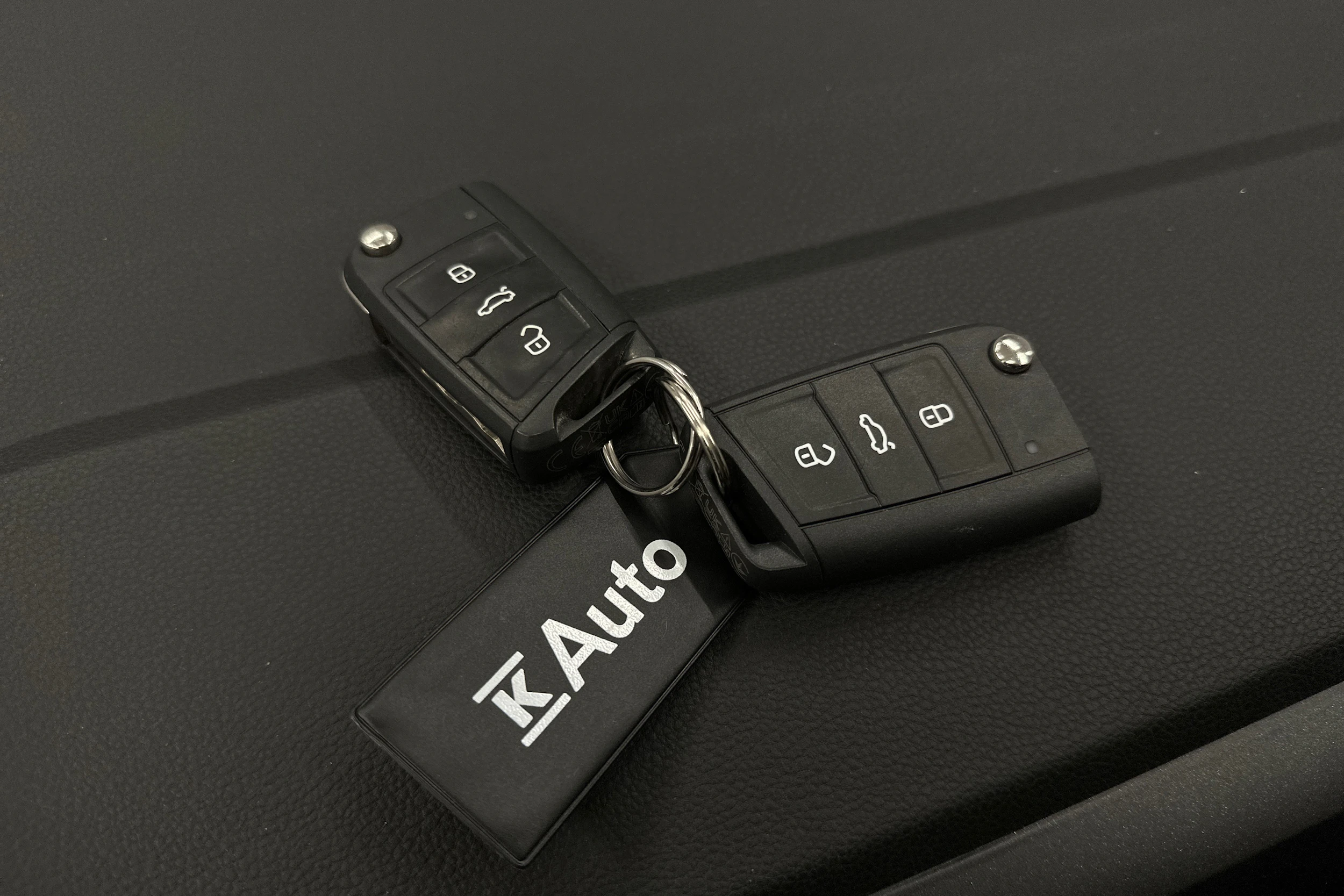 valkoinen Volkswagen Taigo 2025 kuva 30.