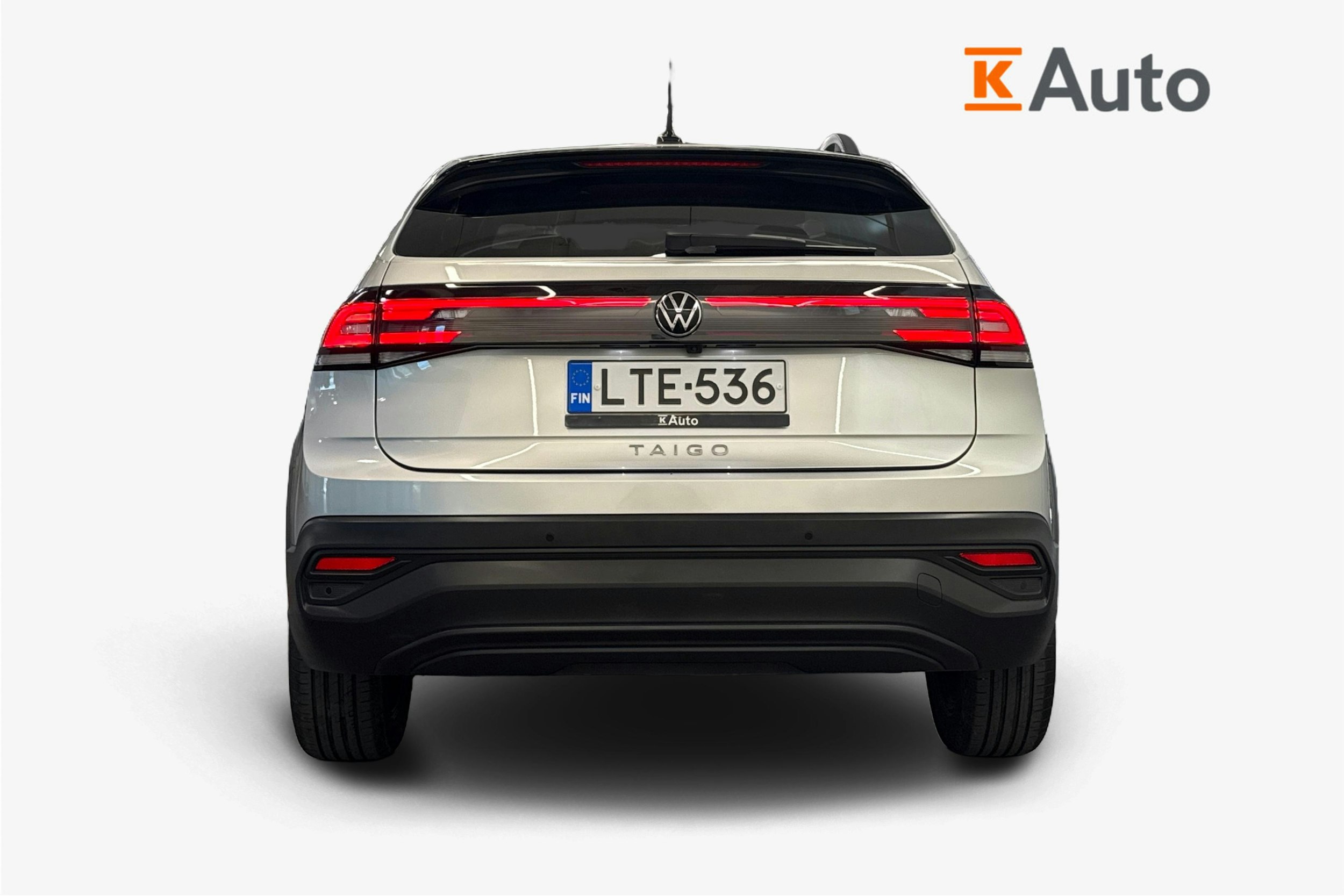 harmaa Volkswagen Taigo 2025 kuva 3.