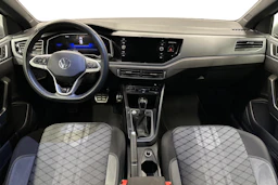 harmaa Volkswagen Taigo 2025 kuva 9.