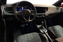 punainen Volkswagen Taigo 2025 kuva 7.