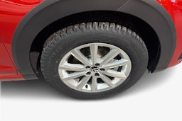 punainen Volkswagen Taigo 2025 kuva 9.