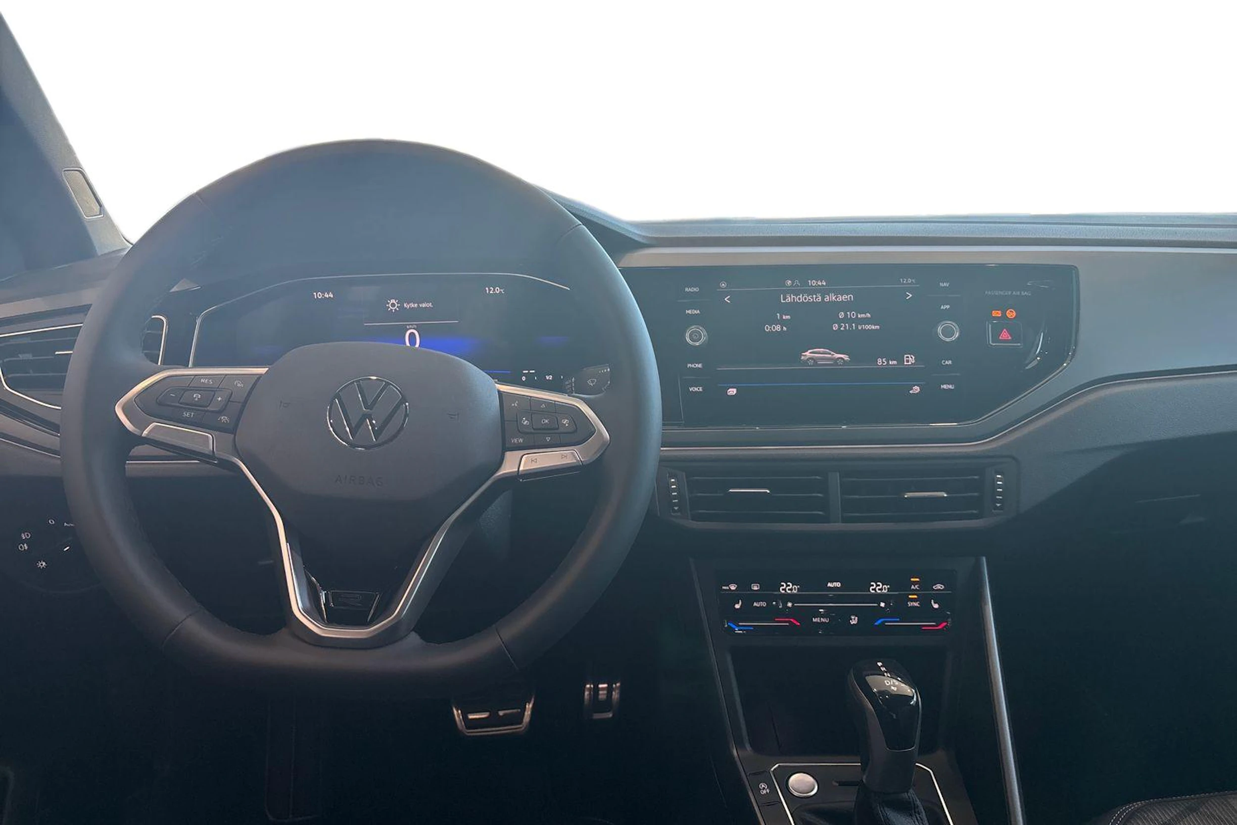harmaa Volkswagen Taigo 2025 kuva 7.