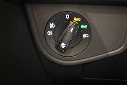 punainen Volkswagen Taigo 2025 kuva 14.