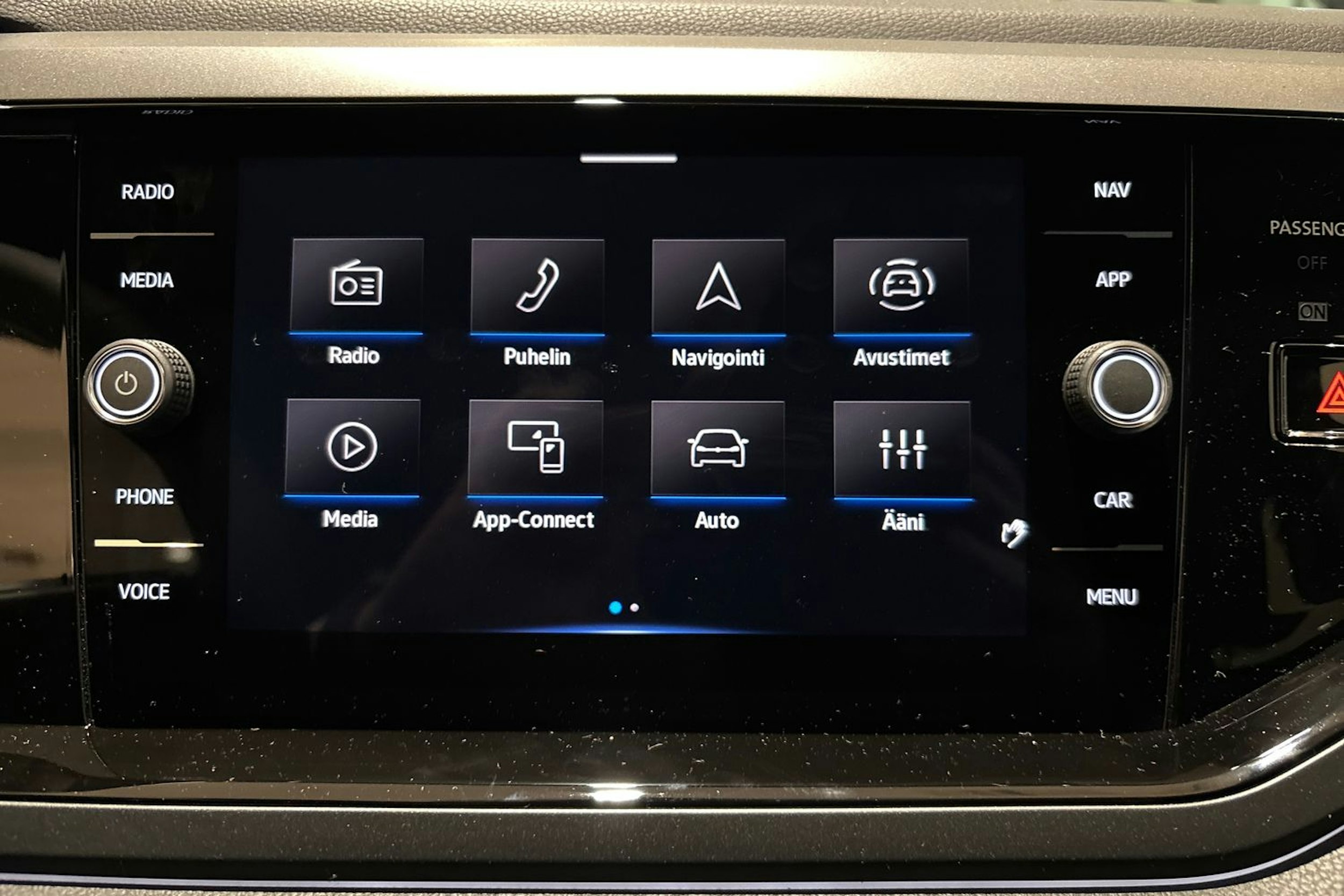 punainen Volkswagen Taigo 2025 kuva 15.