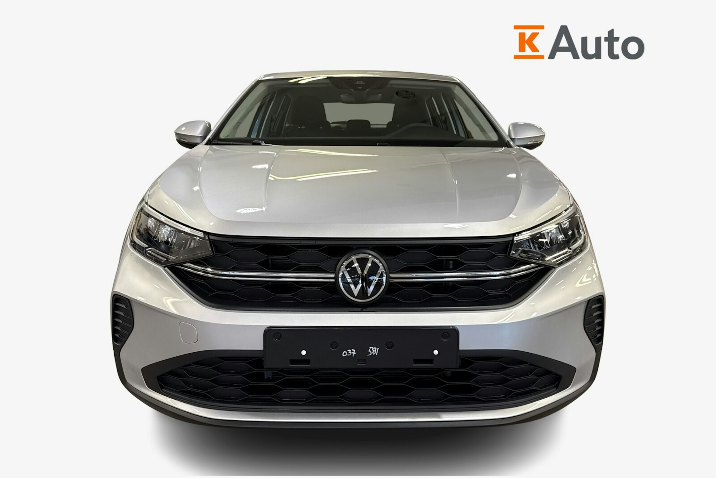 met. harmaa Volkswagen Taigo 2025 kuva 4.