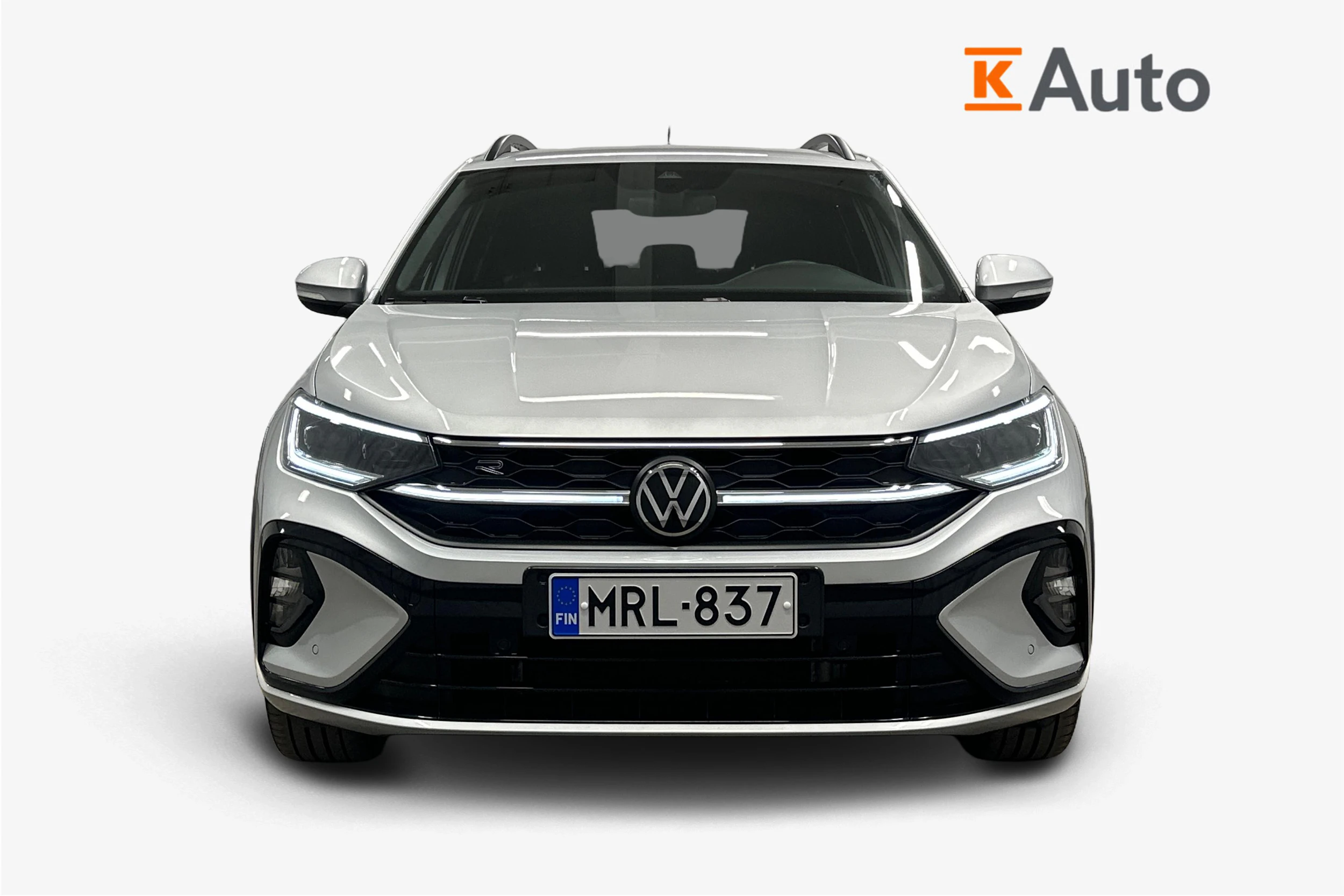 harmaa Volkswagen Taigo 2025 kuva 4.