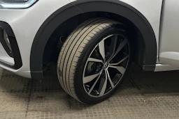 harmaa Volkswagen Taigo 2025 kuva 10.