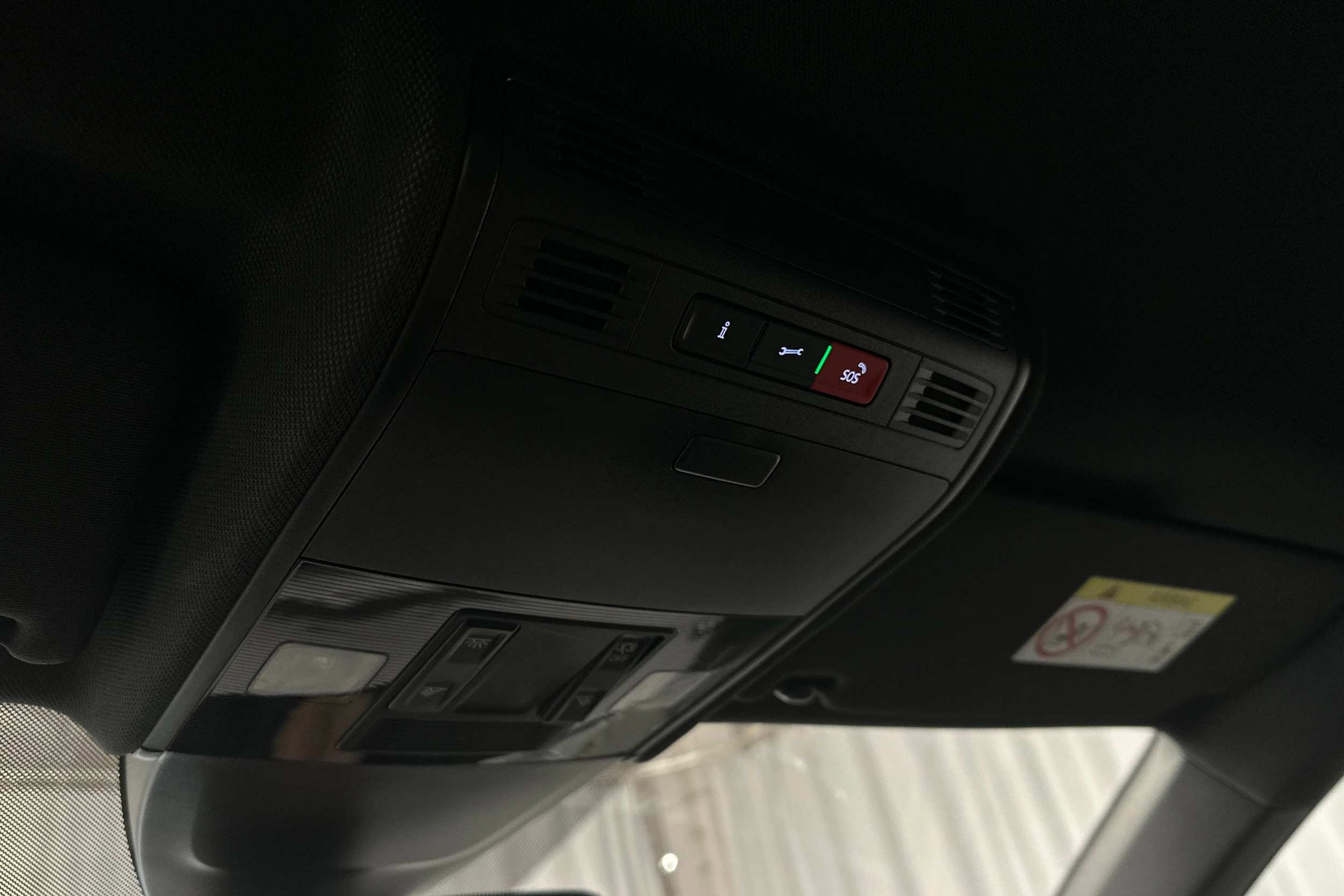 harmaa Volkswagen Taigo 2025 kuva 27.