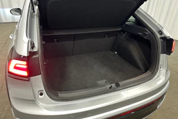 harmaa Volkswagen Taigo 2025 kuva 28.