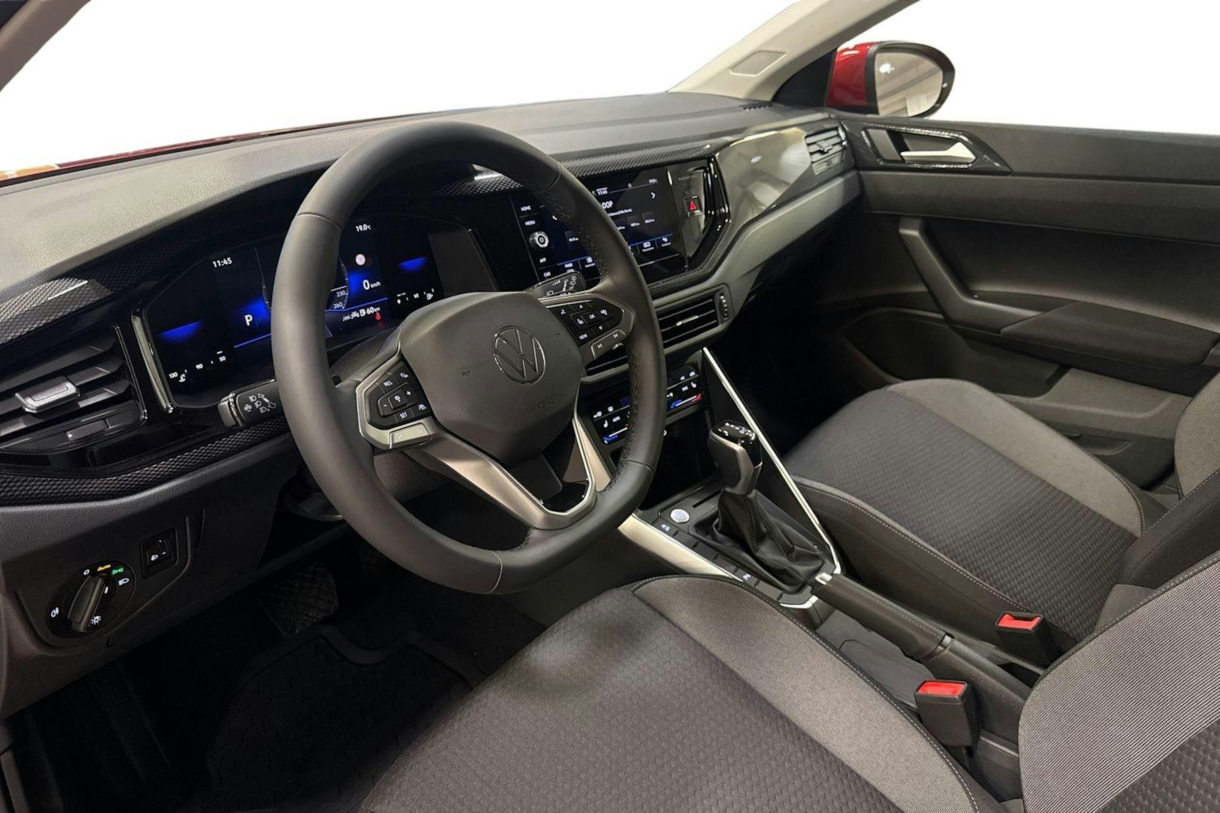 met. punainen Volkswagen Taigo 2025 kuva 6.
