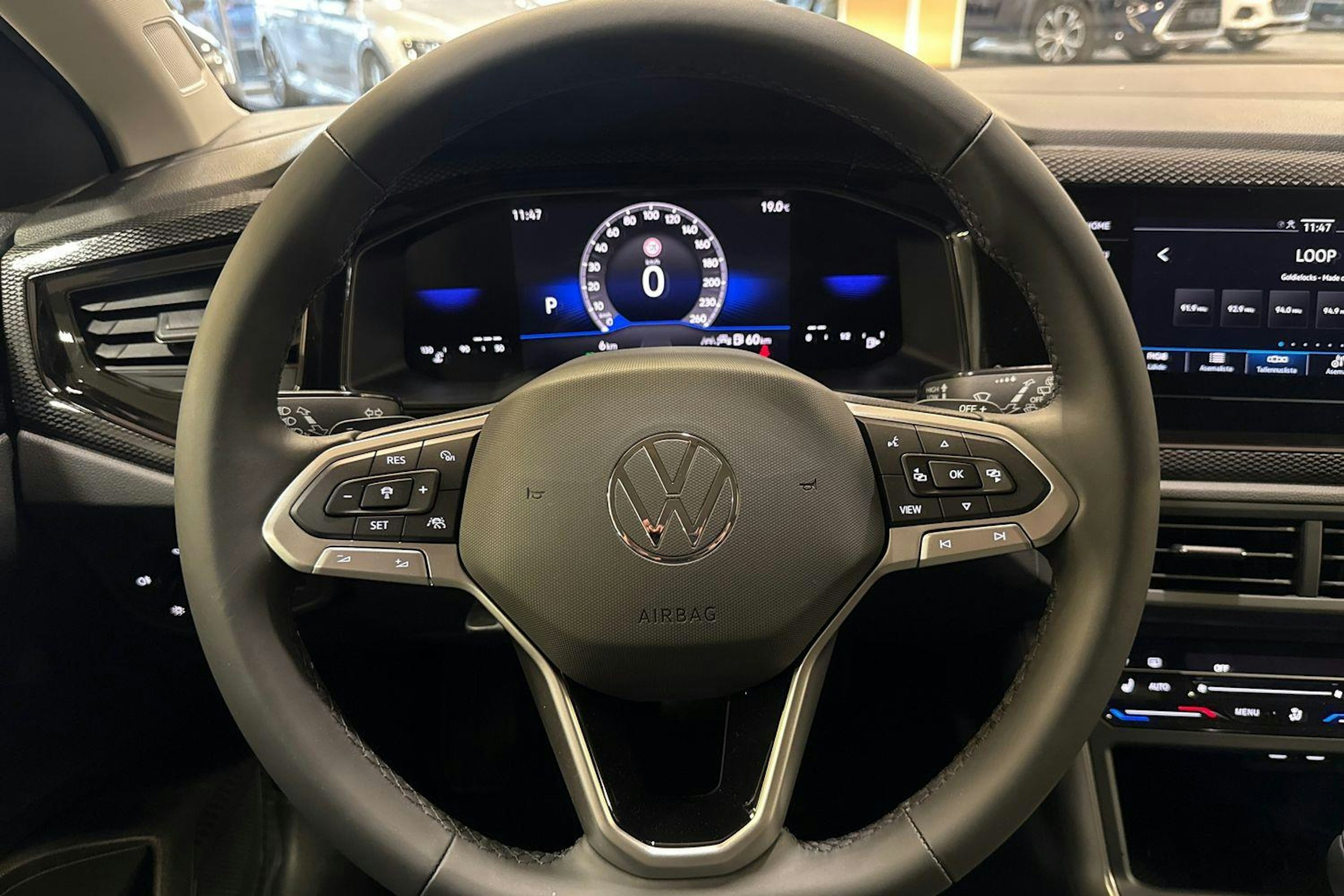 met. punainen Volkswagen Taigo 2025 kuva 13.
