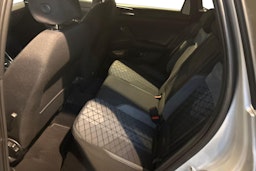 harmaa Volkswagen Taigo 2025 kuva 8.