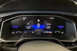 musta Volkswagen Taigo 2025 kuva 13.