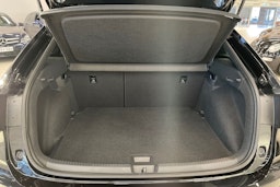 musta Volkswagen Taigo 2025 kuva 15.