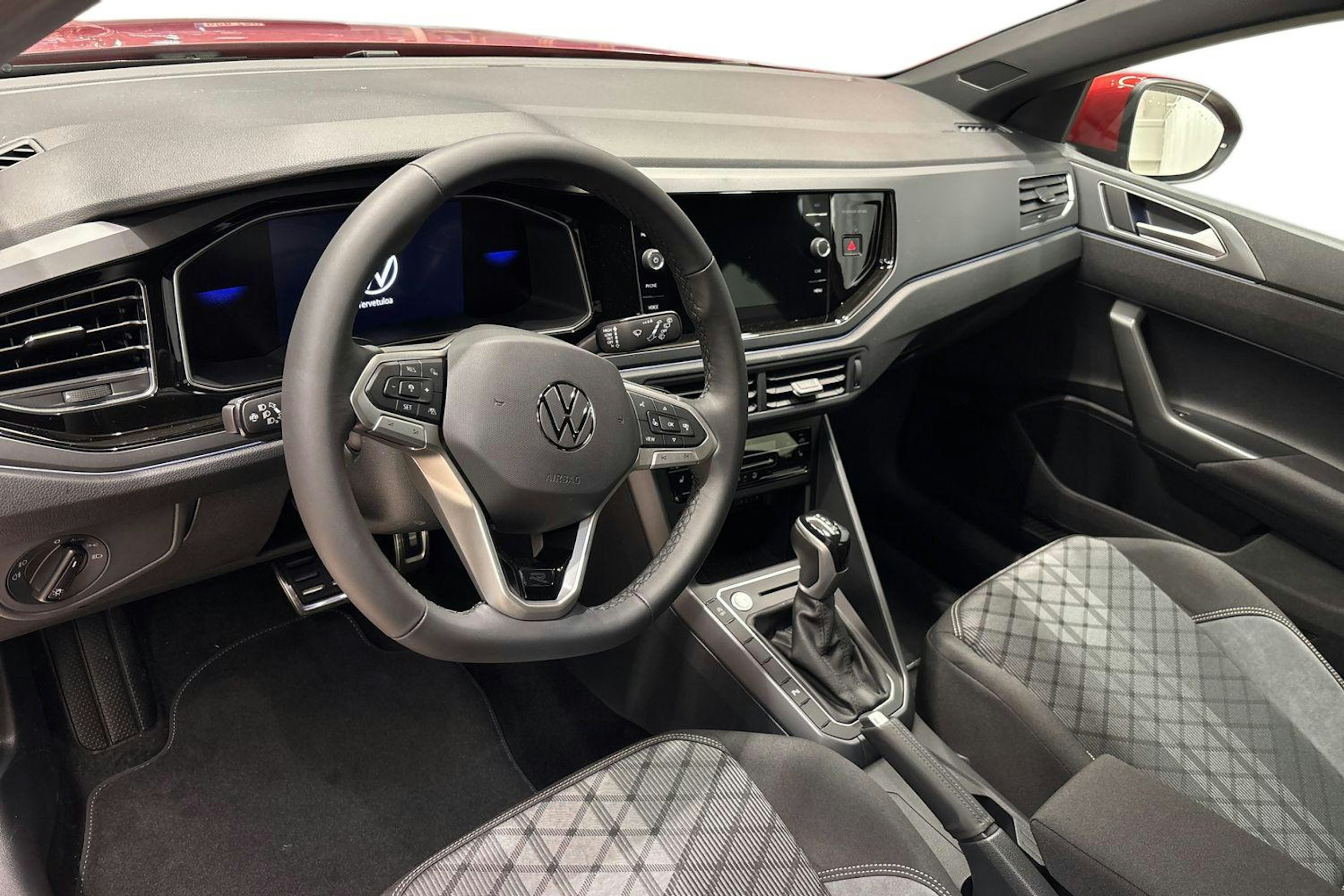 punainen Volkswagen Taigo 2026 kuva 6.