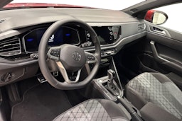 punainen Volkswagen Taigo 2026 kuva 6.