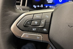 punainen Volkswagen Taigo 2026 kuva 14.