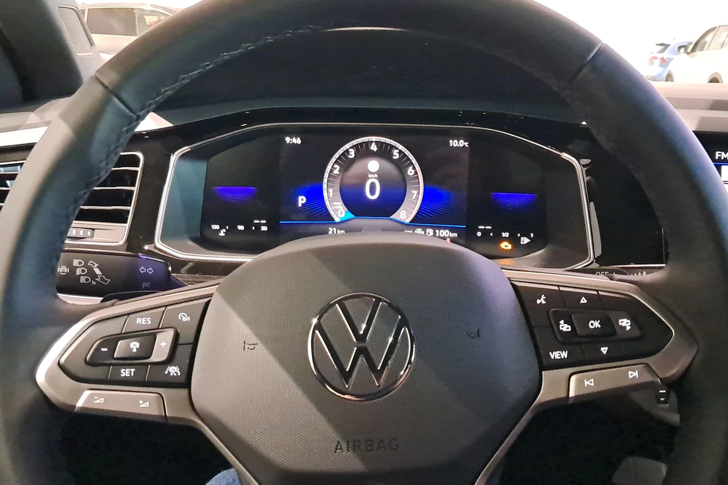 sininen Volkswagen Taigo 2025 kuva 12.