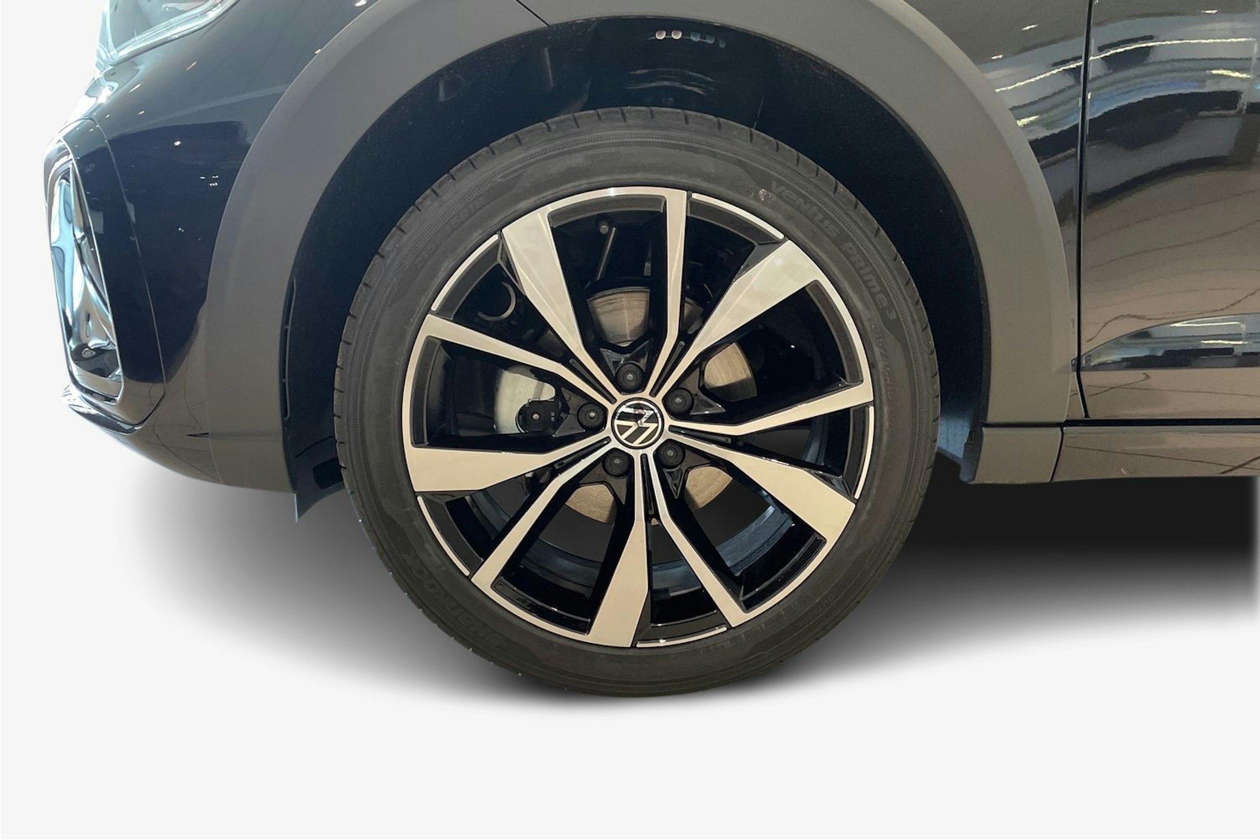 musta Volkswagen Taigo 2025 kuva 9.