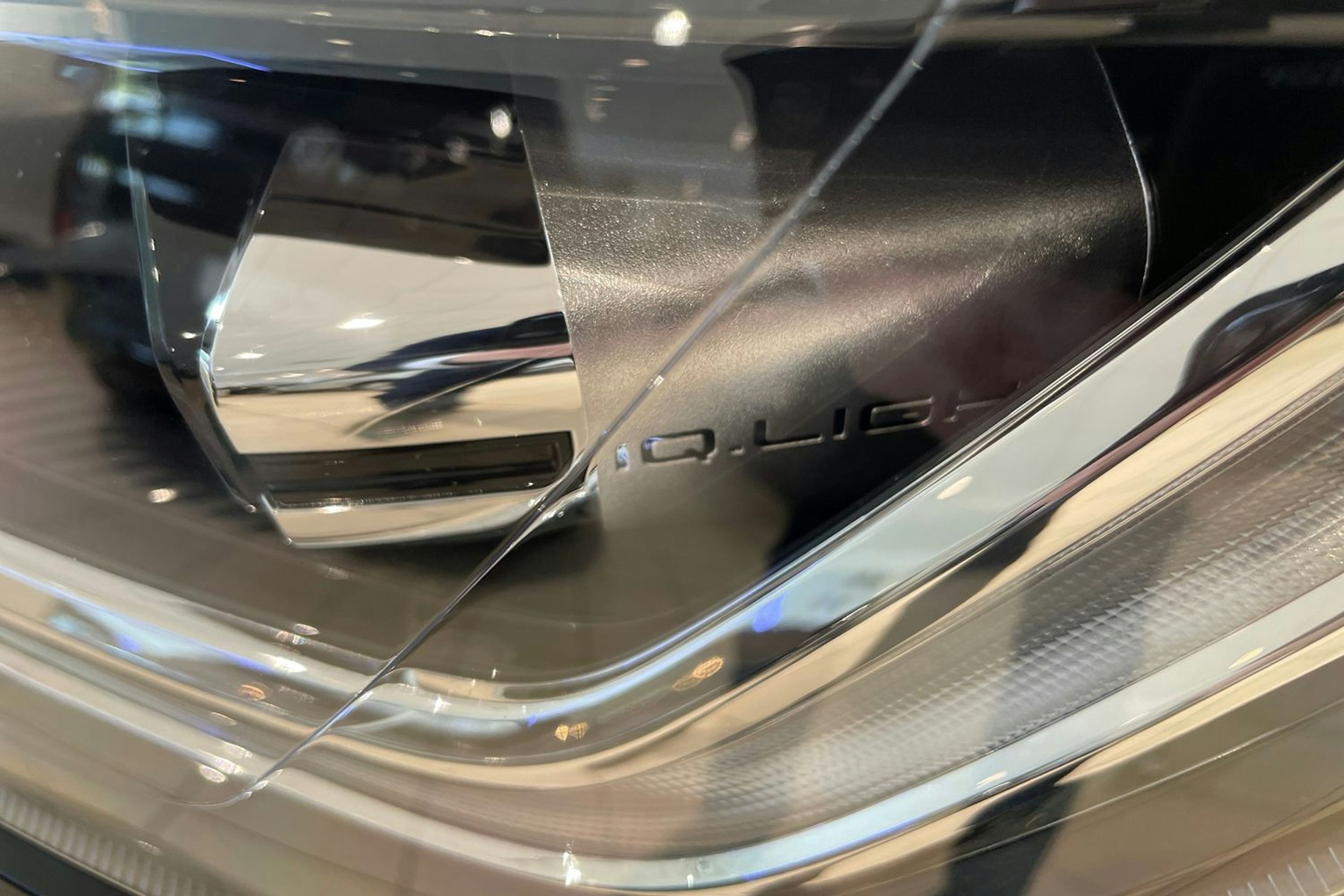 musta Volkswagen Taigo 2025 kuva 23.