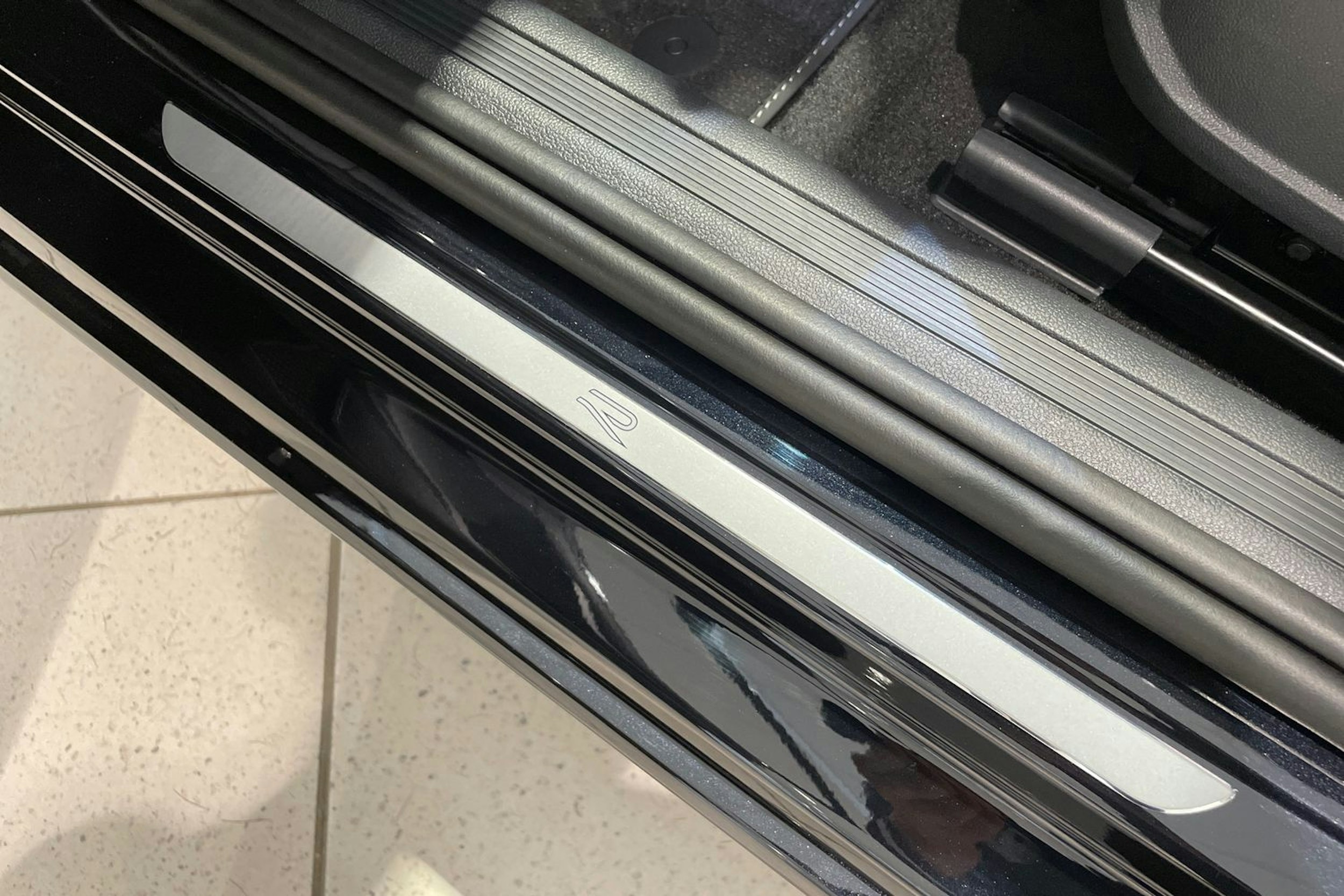 musta Volkswagen Taigo 2025 kuva 24.