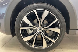 harmaa Volkswagen Taigo 2025 kuva 10.