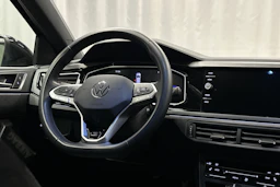 musta Volkswagen Taigo 2025 kuva 16.